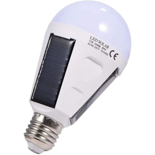 E27 Solar led Bulb ip 65 Portable Emergency led Bulb with Hook (12W)